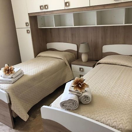 Casa Vacanze Makari Trappeto  Εξωτερικό φωτογραφία