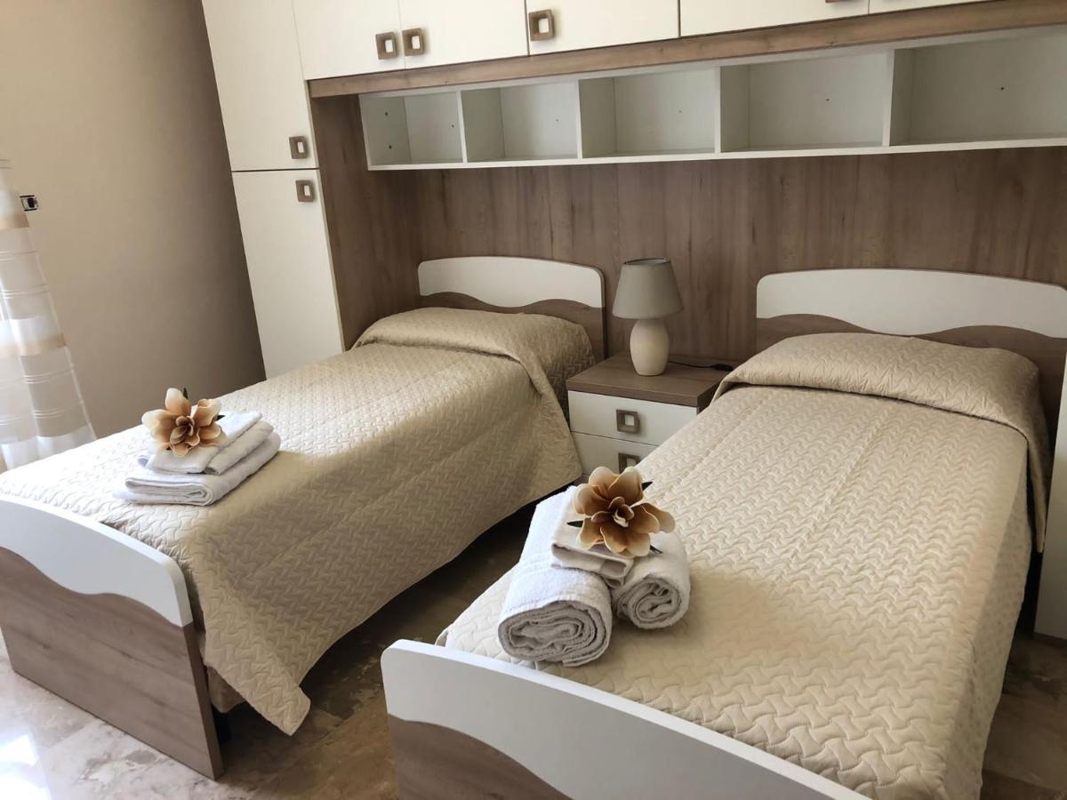 Casa Vacanze Makari Trappeto  Εξωτερικό φωτογραφία